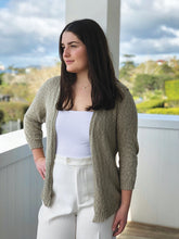 Load image into Gallery viewer, Lothlorian, Made in NZ, New Zealand, Cotton, Linen, buy nz made