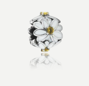 White Daisy (Cherished) - Charm